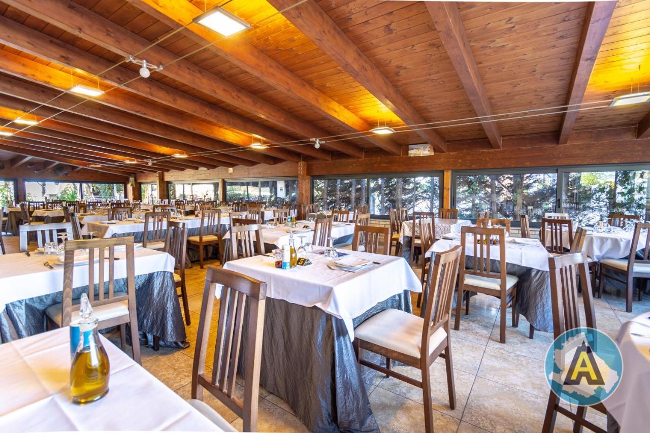 Isola Felice Hotel Silvi Paese Buitenkant foto