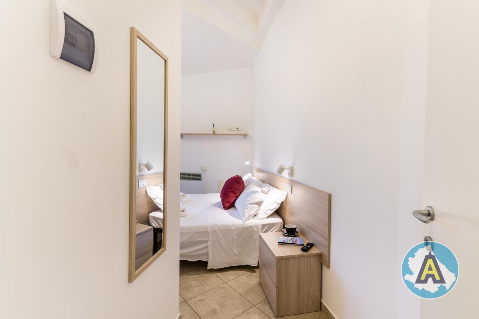 Isola Felice Hotel Silvi Paese Buitenkant foto